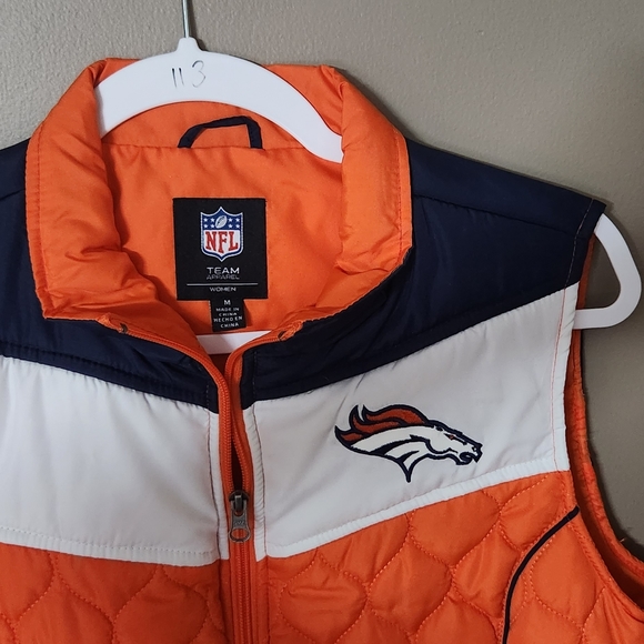 Broncos orange vest - Picture 2 of 4